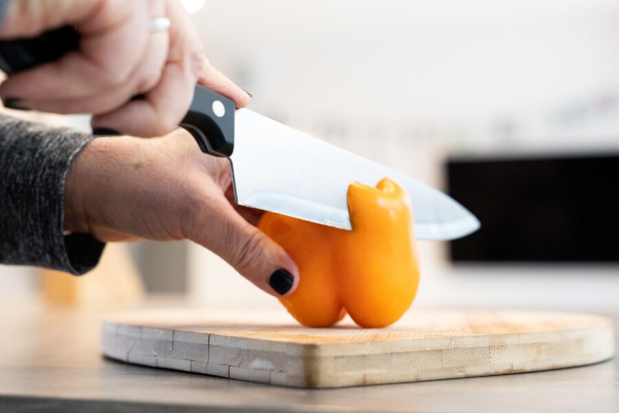 Cutting a pepper