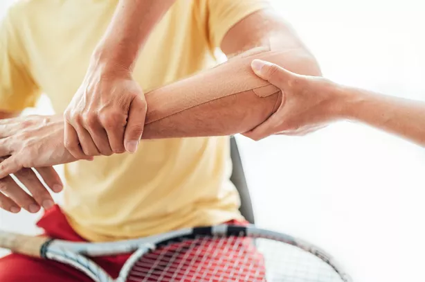 tennis elbow sports massage